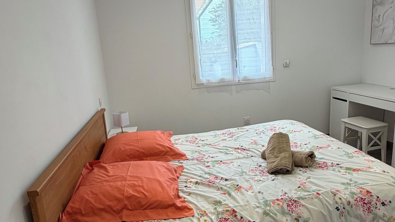 Photo of Bedroom in Istres