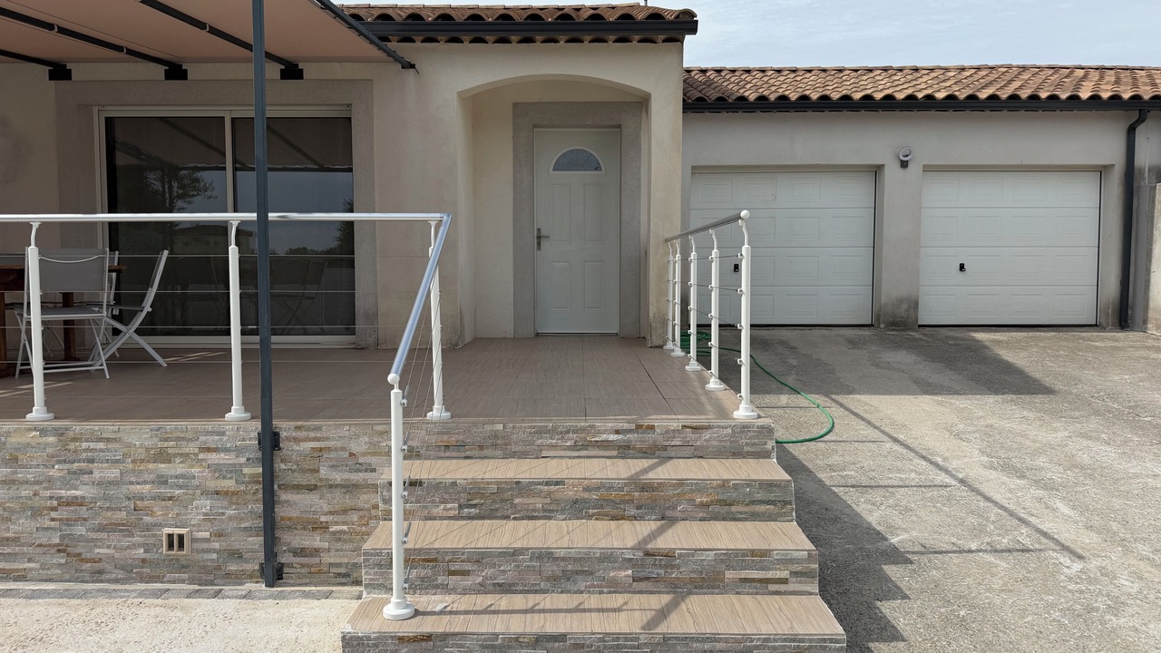 Photo of Outdoor in Istres