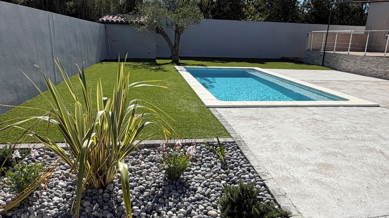 Photo of Outdoor in Istres