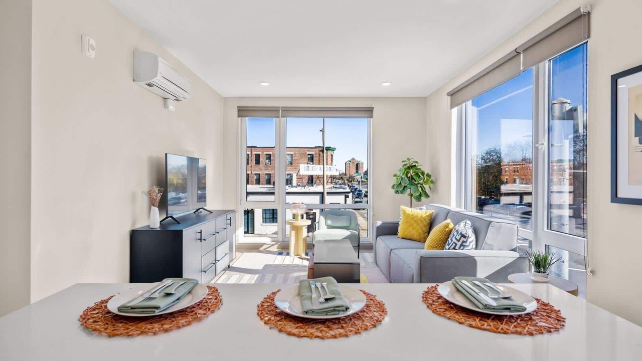 Photo of Livingroom in Allston