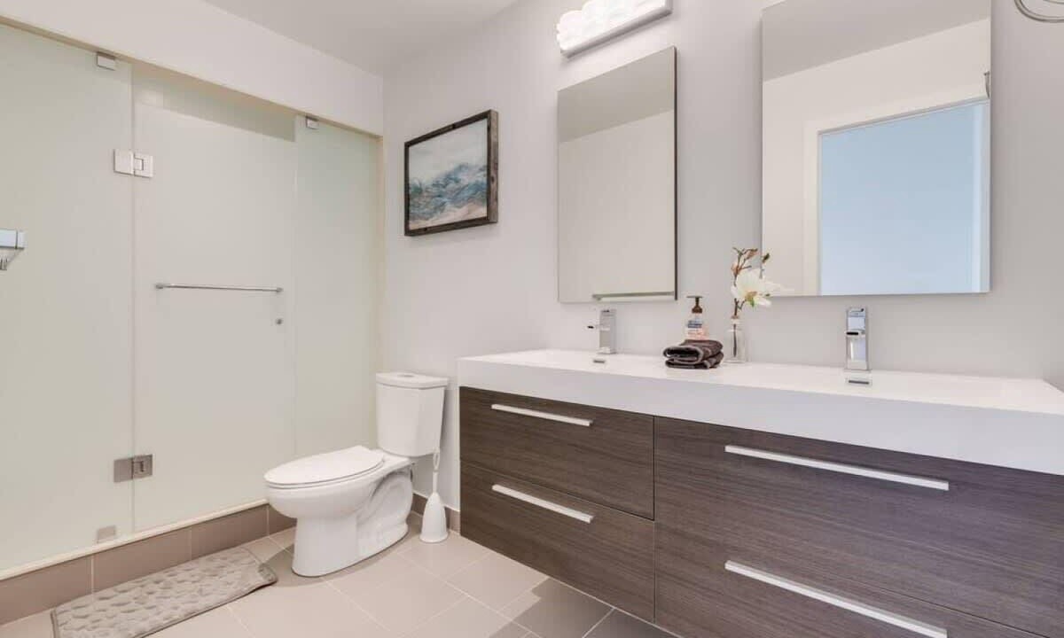 Photo of Bathroom in Old Town