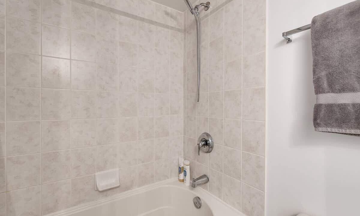 Photo of Bathroom in Fort York