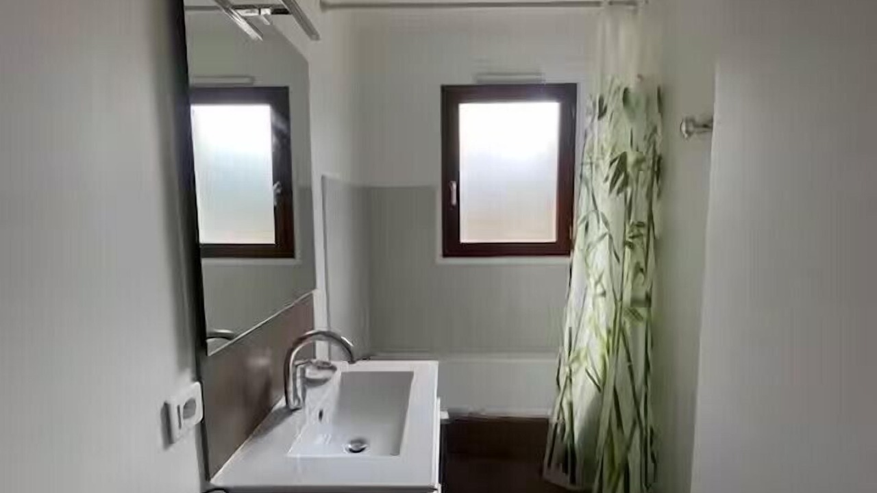 Photo of Bathroom in Barcelonnette
