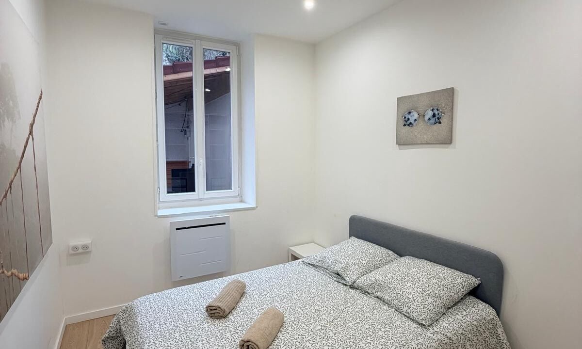 Photo of Bedroom in Vassieux - Crepieux