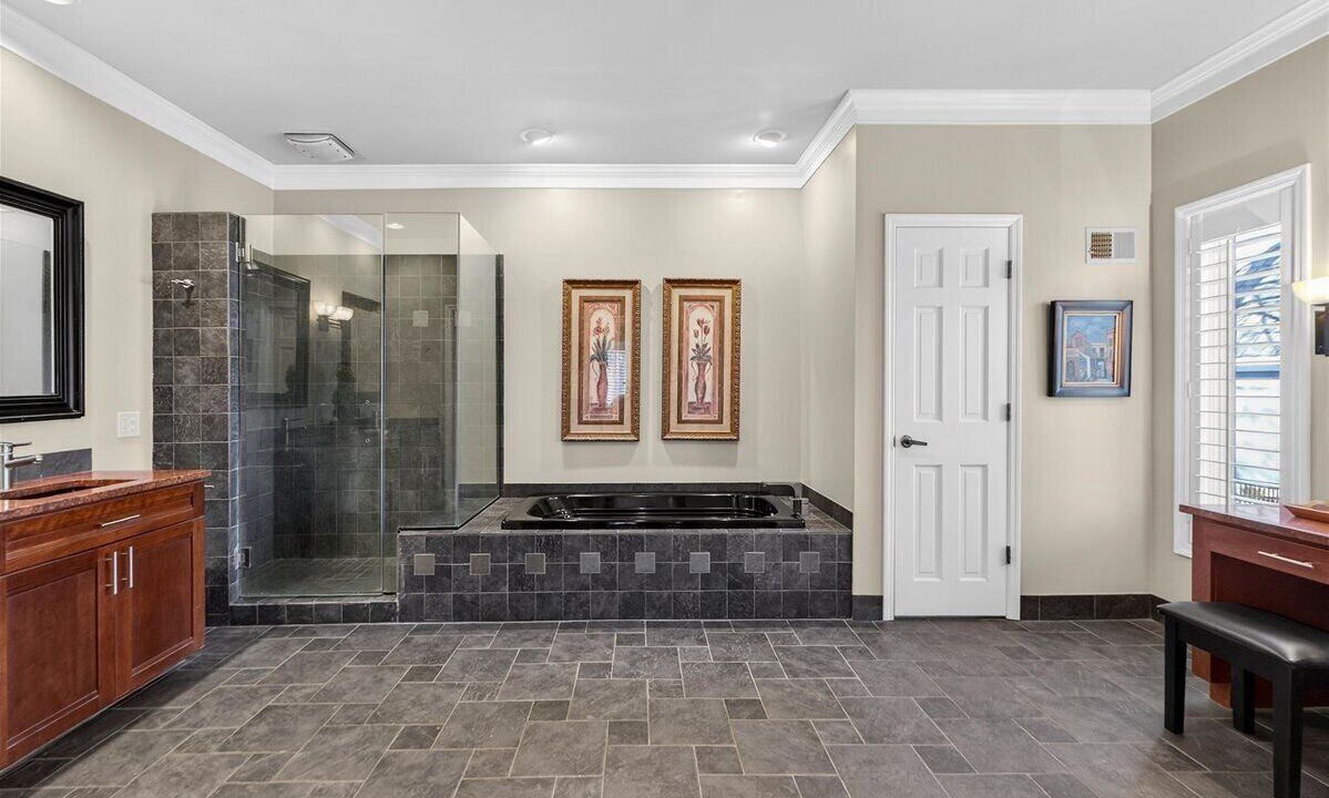 Photo of Bathroom in Prairie Village