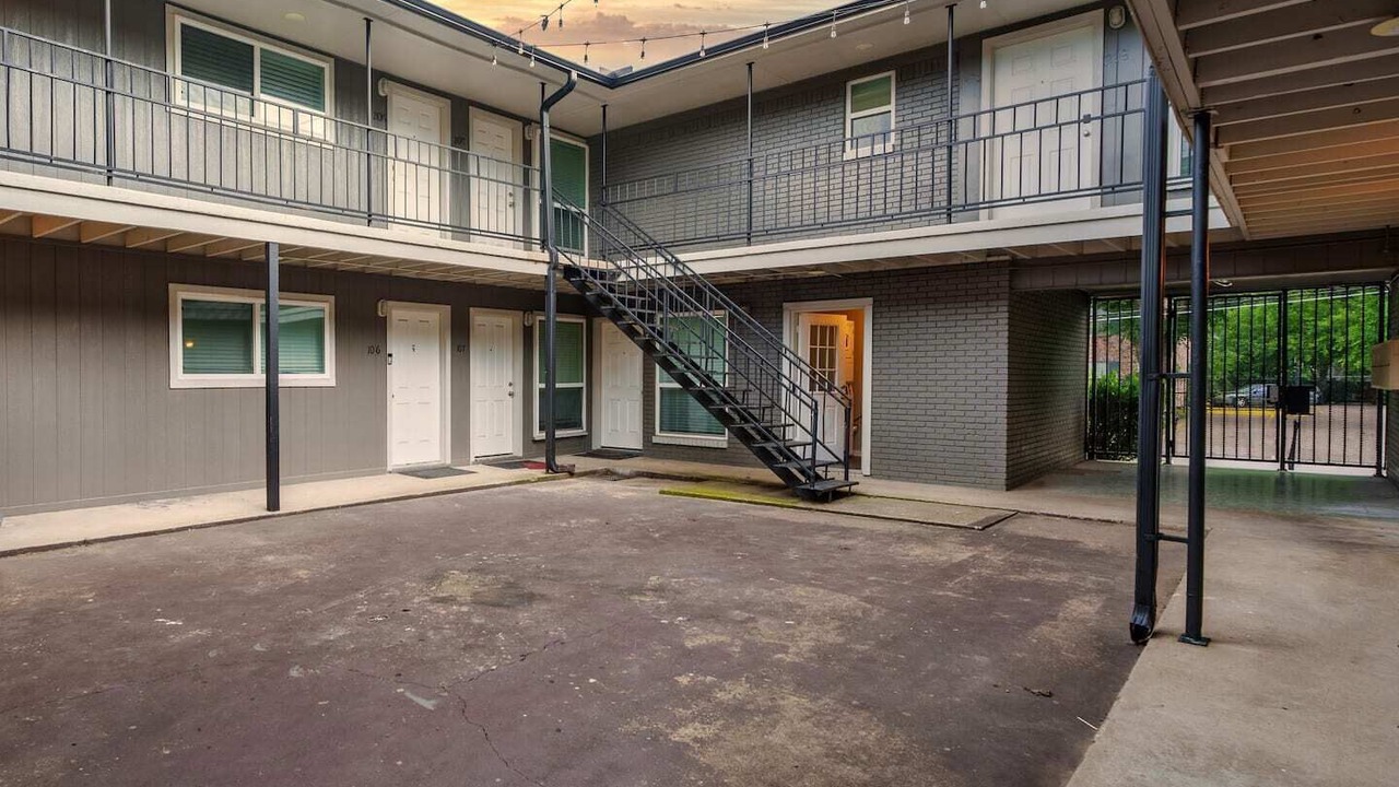 Photo of Outdoor in Old East Dallas