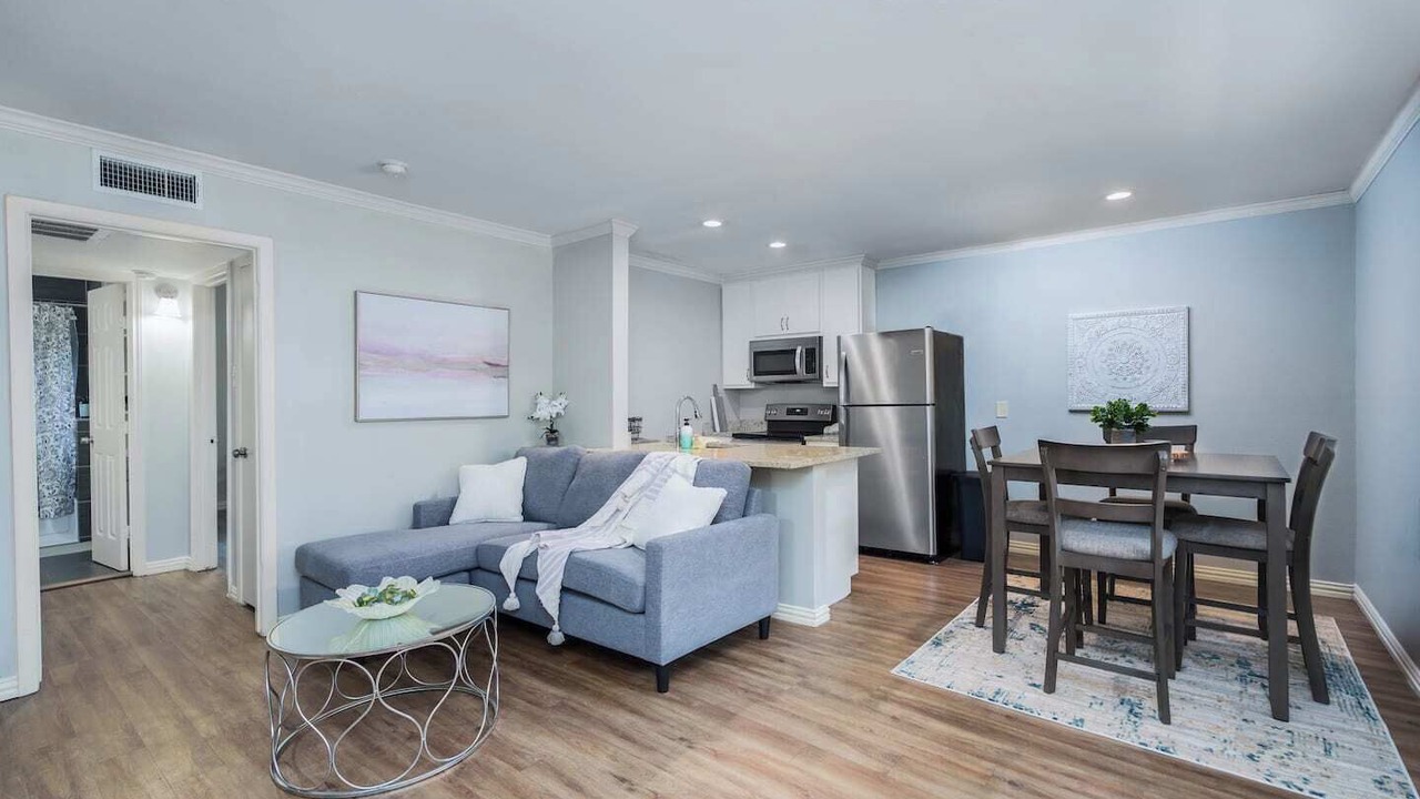 Photo of Livingroom in Old East Dallas