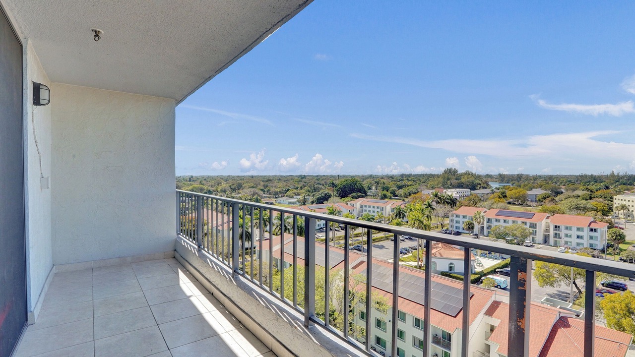 Photo of Outdoor in Golden Glades