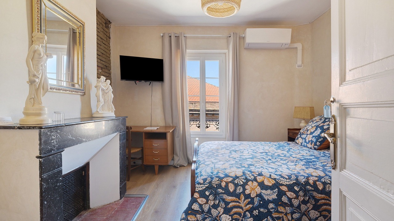 Photo of Bedroom in Carbonne