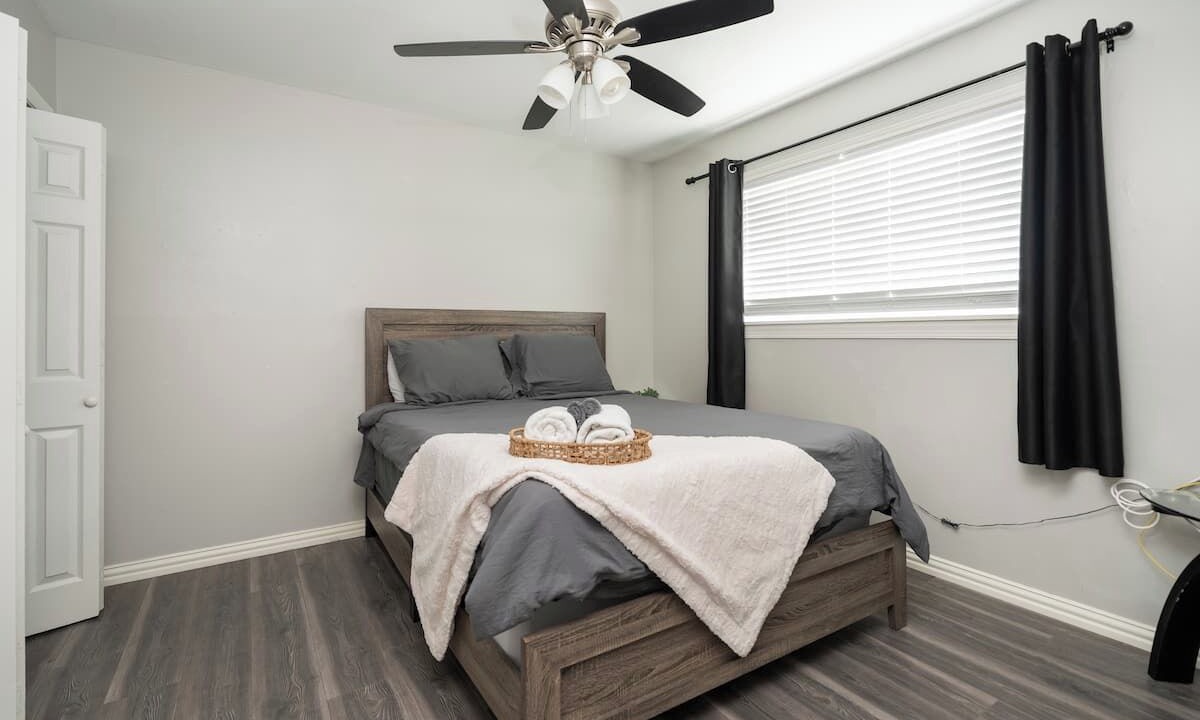 Photo of Bedroom in Old East Dallas