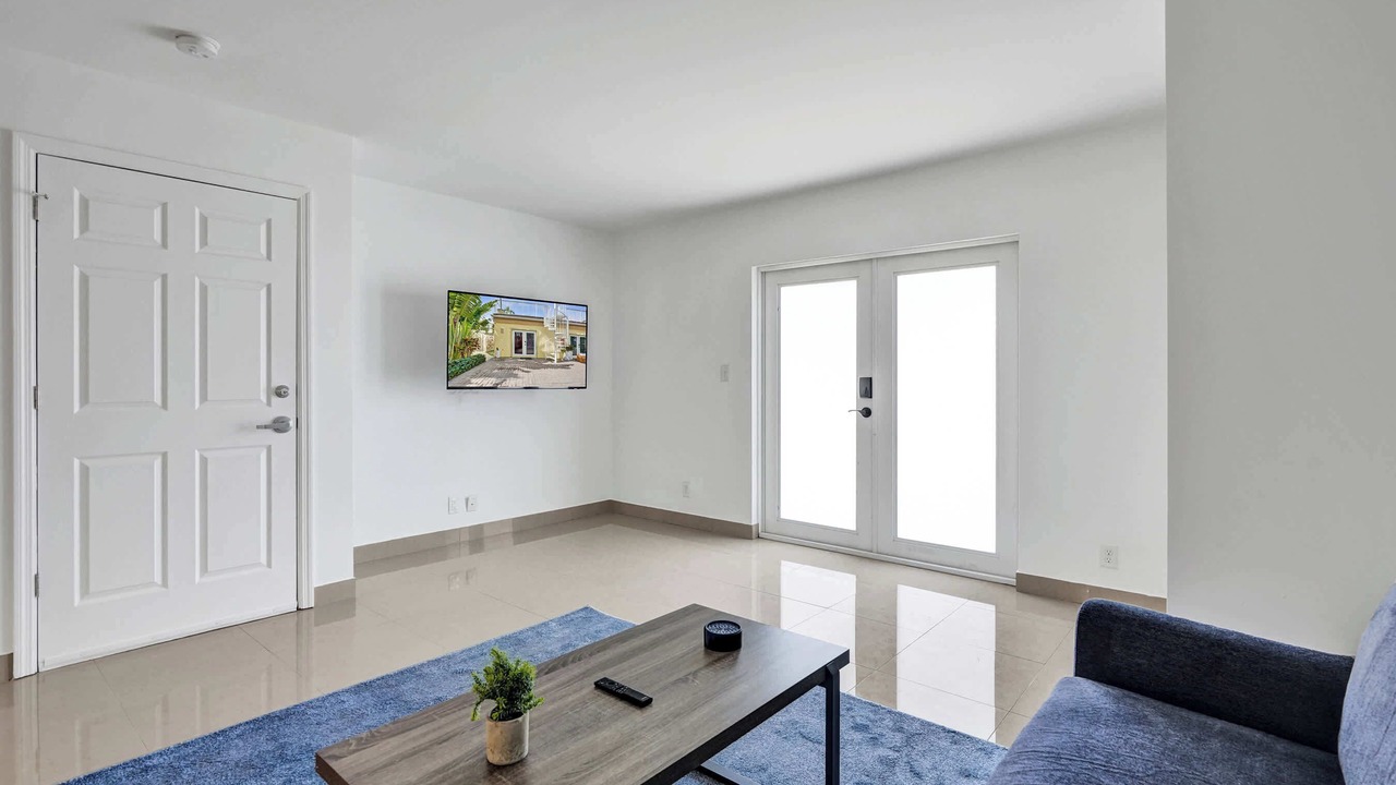 Photo of Livingroom in Mango Groves