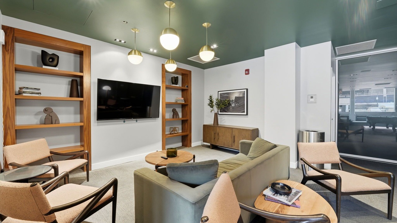 Photo of Livingroom in The Loop