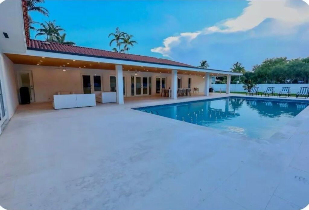 Photo of Outdoor in Palmetto Bay