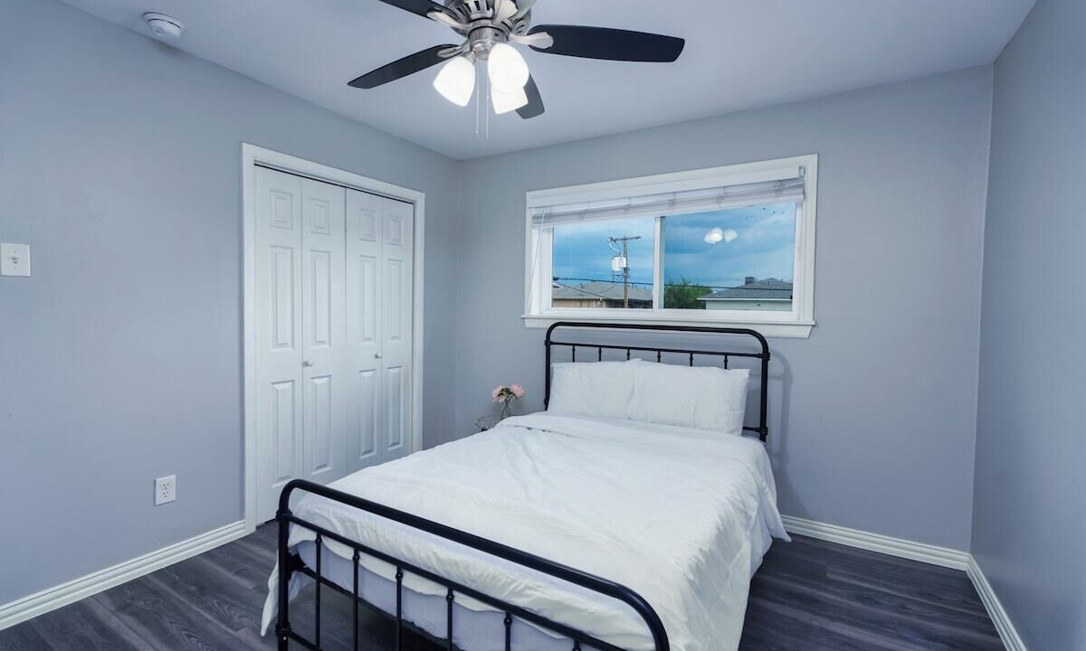 Photo of Bedroom in Old East Dallas