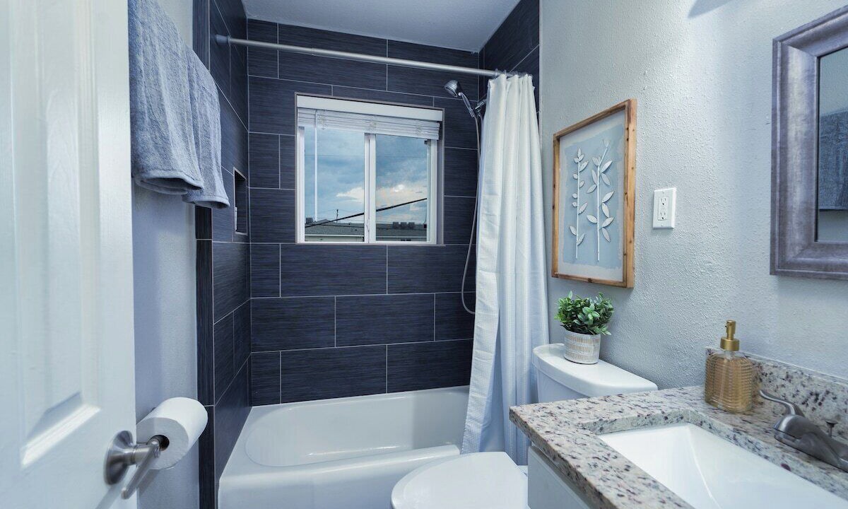 Photo of Bathroom in Old East Dallas