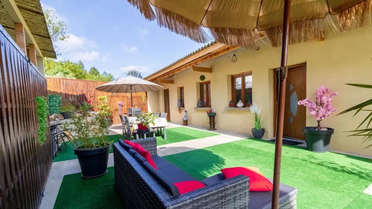 Photo of Patio Balcony in L'Aiguillon