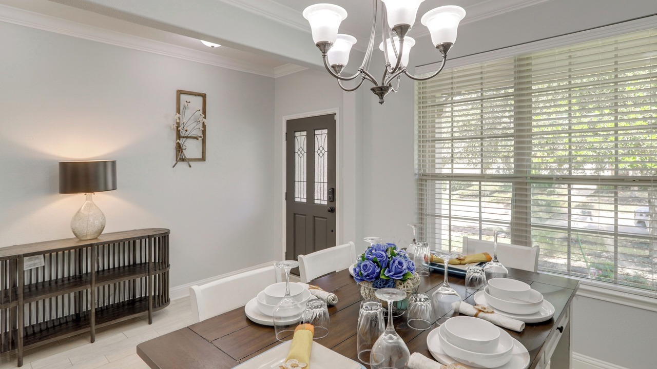 Photo of Bedroom in Indian Springs