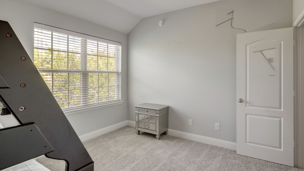 Photo of Bedroom in Indian Springs