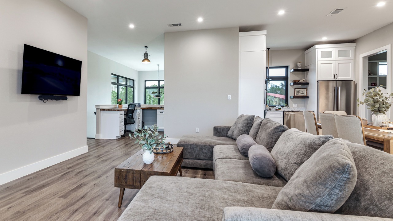 Photo of Livingroom in Oatmeal