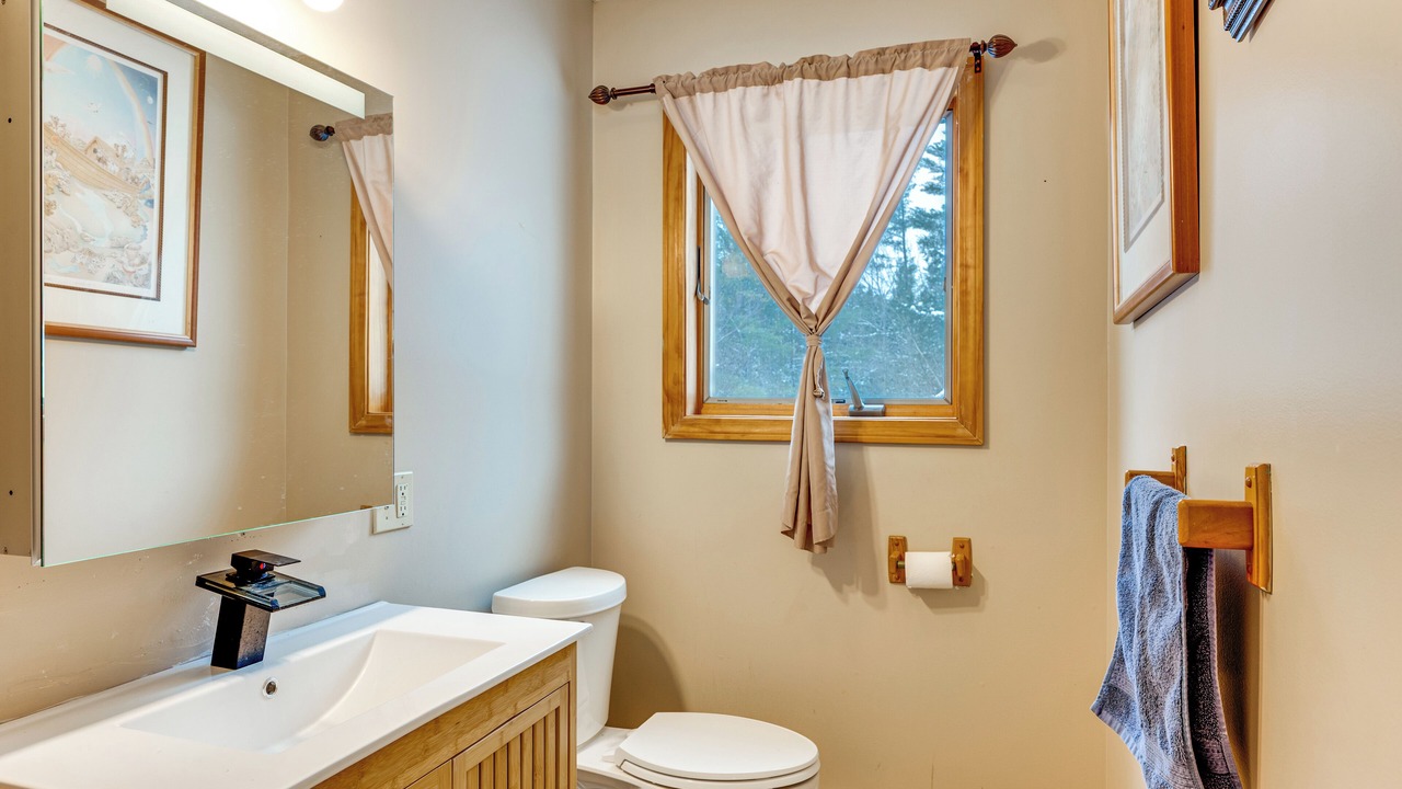 Photo of Bathroom in Thornton