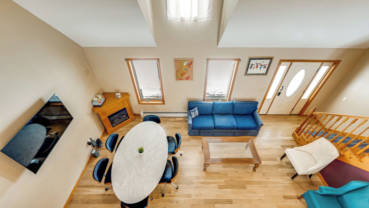 Photo of Livingroom in Thornton