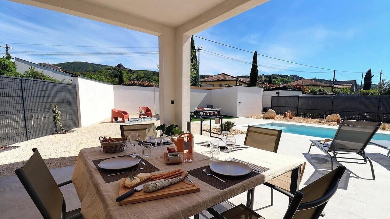 Photo of Outdoor in Grospierres