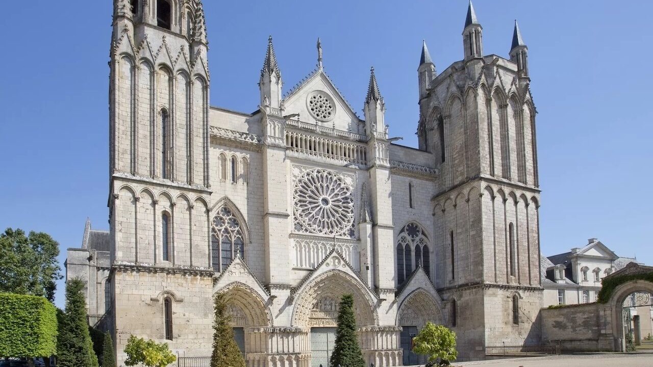 Photo of Others in Poitiers