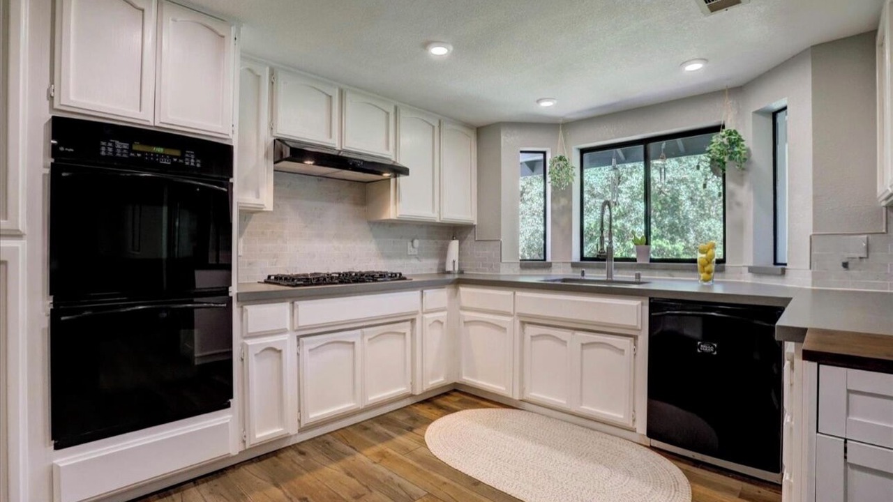 Photo of Kitchen in North Auburn
