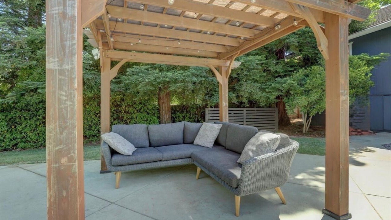 Photo of Patio Balcony in North Auburn