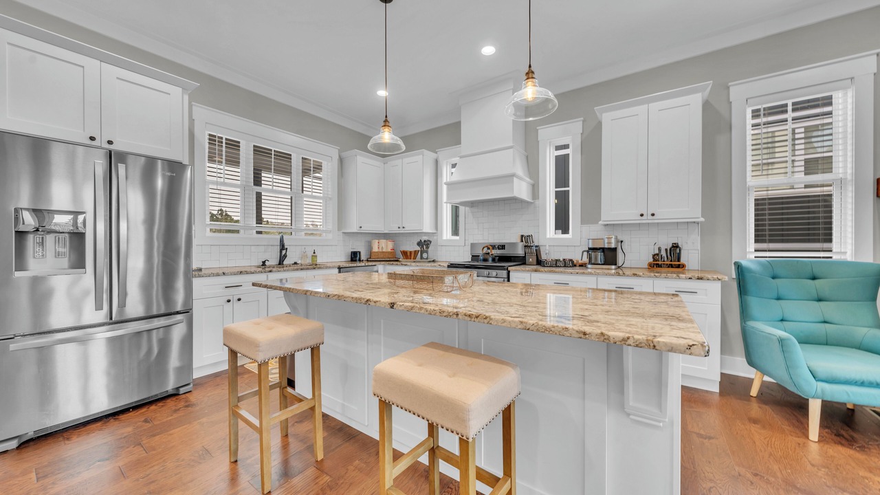 Photo of Kitchen in Guntersville