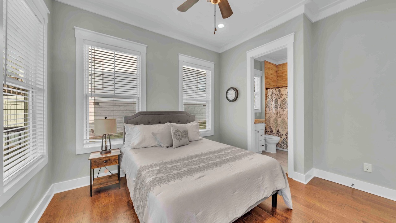 Photo of Bedroom in Guntersville
