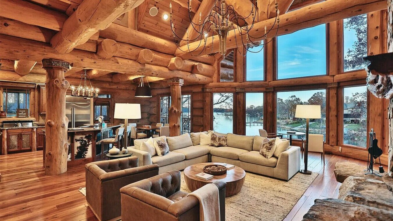Photo of Livingroom in Mayhew