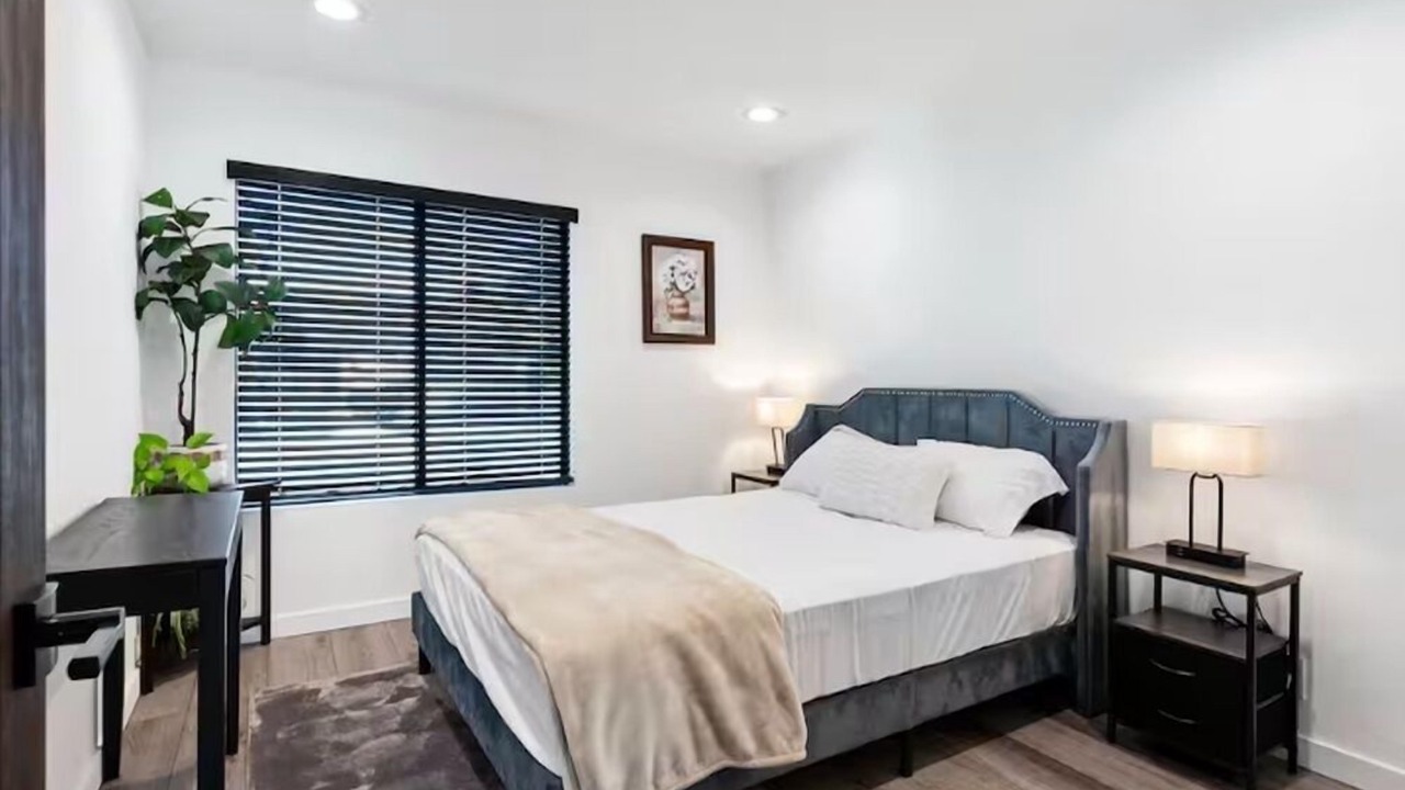 Photo of Bedroom in Fountain Valley