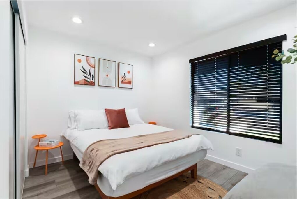 Photo of Bedroom in Fountain Valley