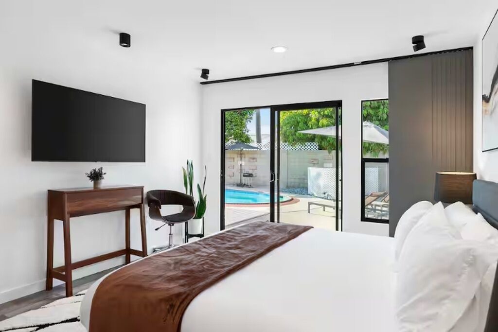 Photo of Bedroom in Fountain Valley