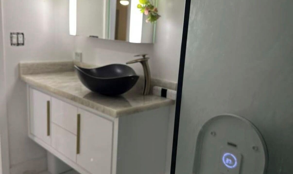 Photo of Bathroom in Ludlam