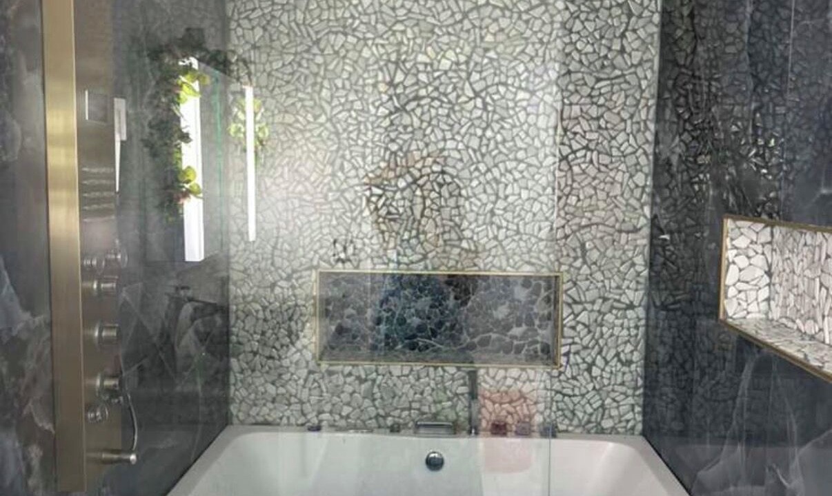Photo of Bathroom in Ludlam