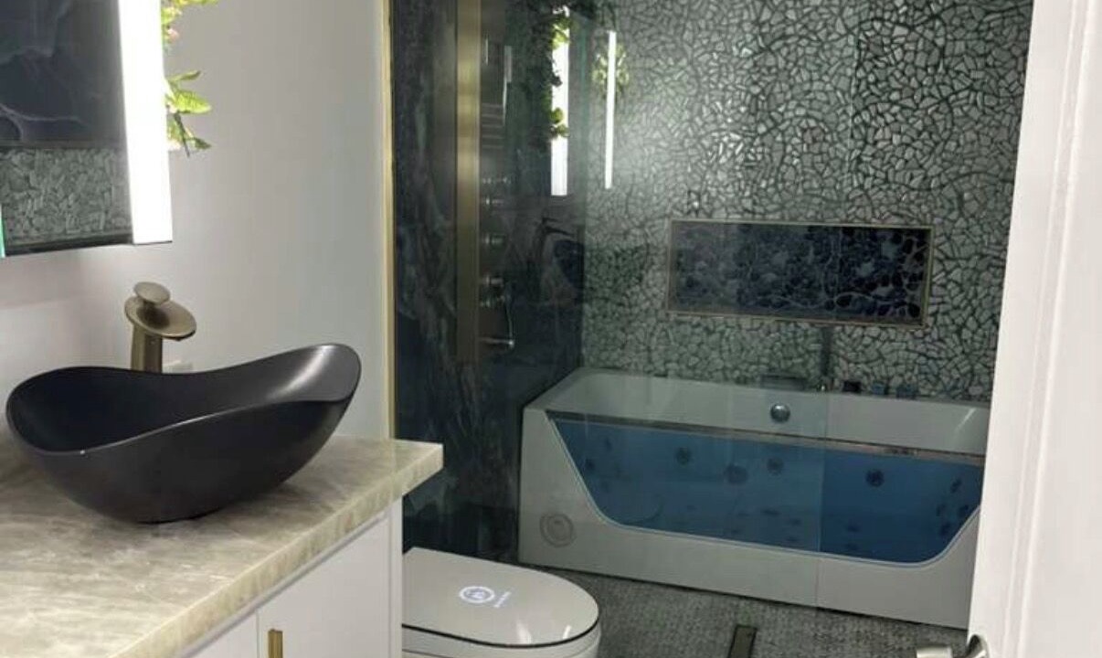 Photo of Bathroom in Ludlam
