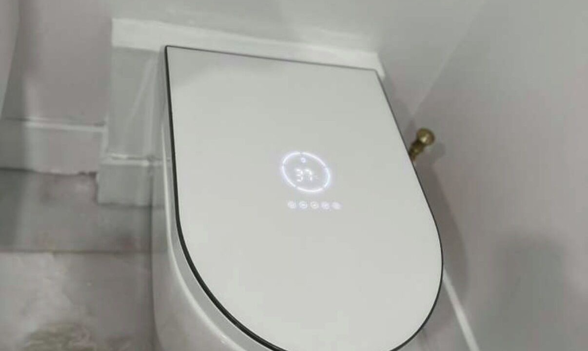 Photo of Bathroom in Ludlam