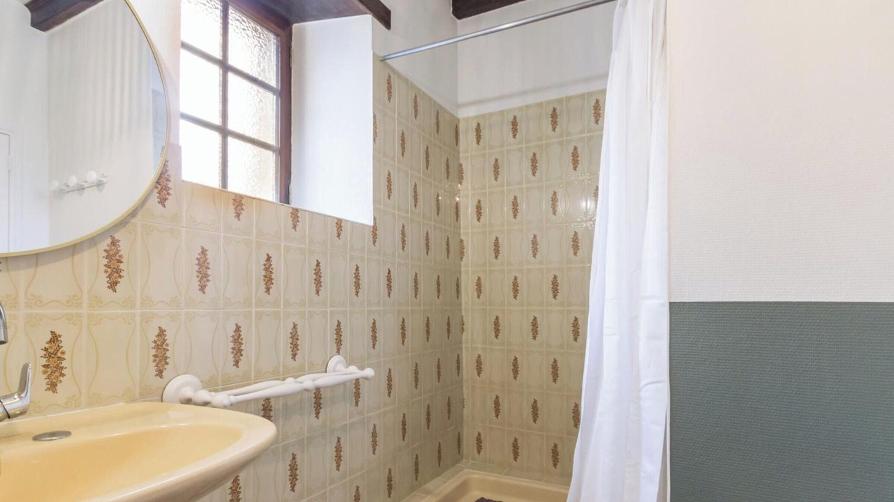 Photo of Bathroom in Cerisy-la-Salle