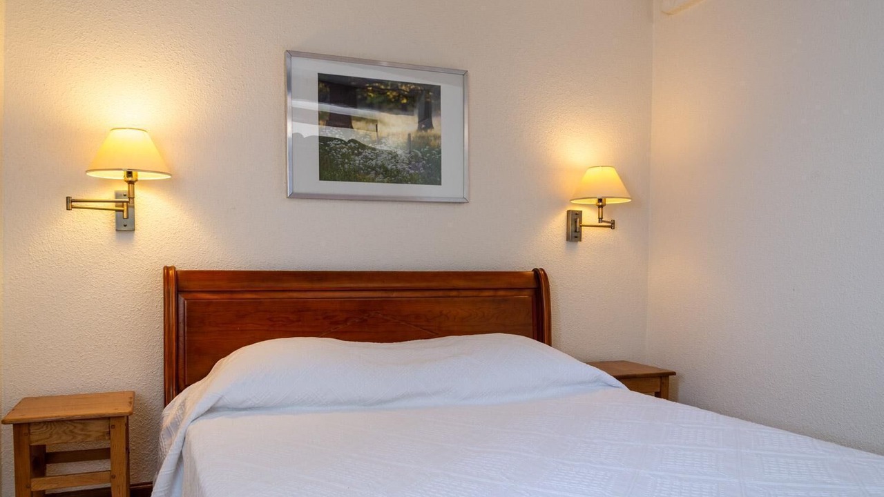 Photo of Bedroom in Esclanedes