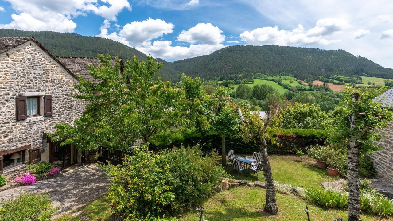 Photo of Outdoor in Esclanedes