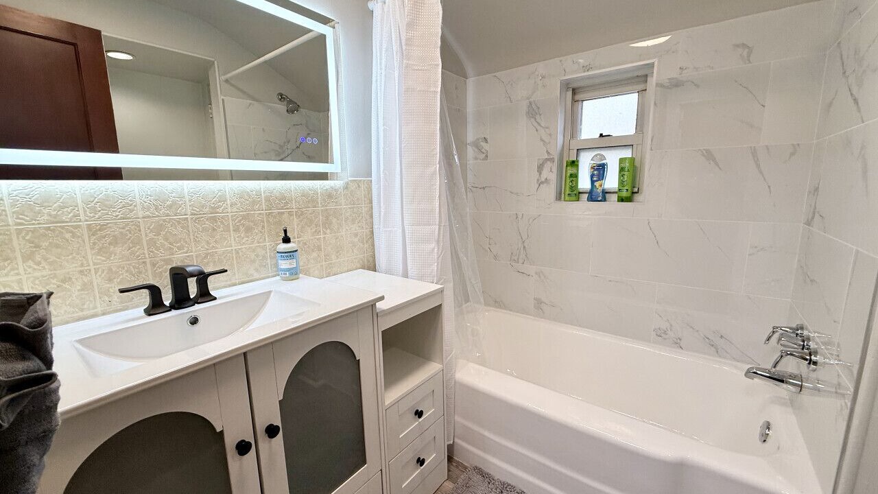 Photo of Bathroom in South Hills