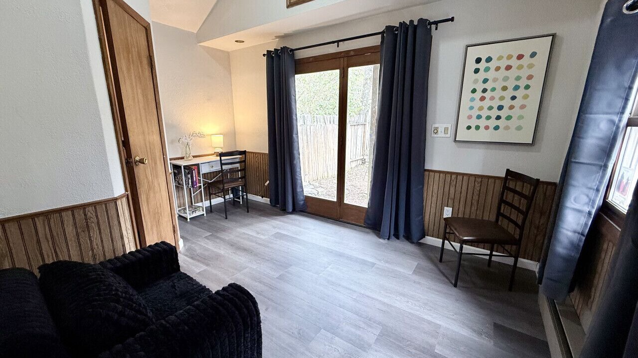 Photo of Bedroom in South Hills