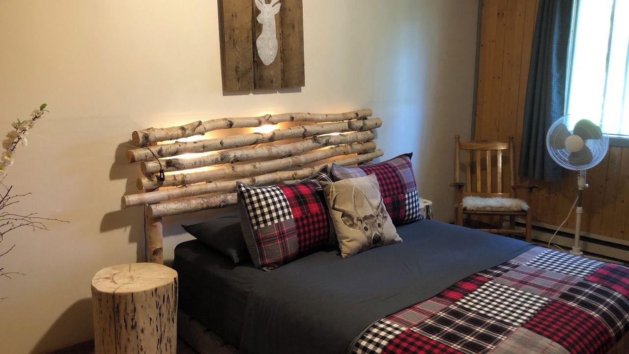 Photo of Bedroom in St-Adolphe-d'Howard