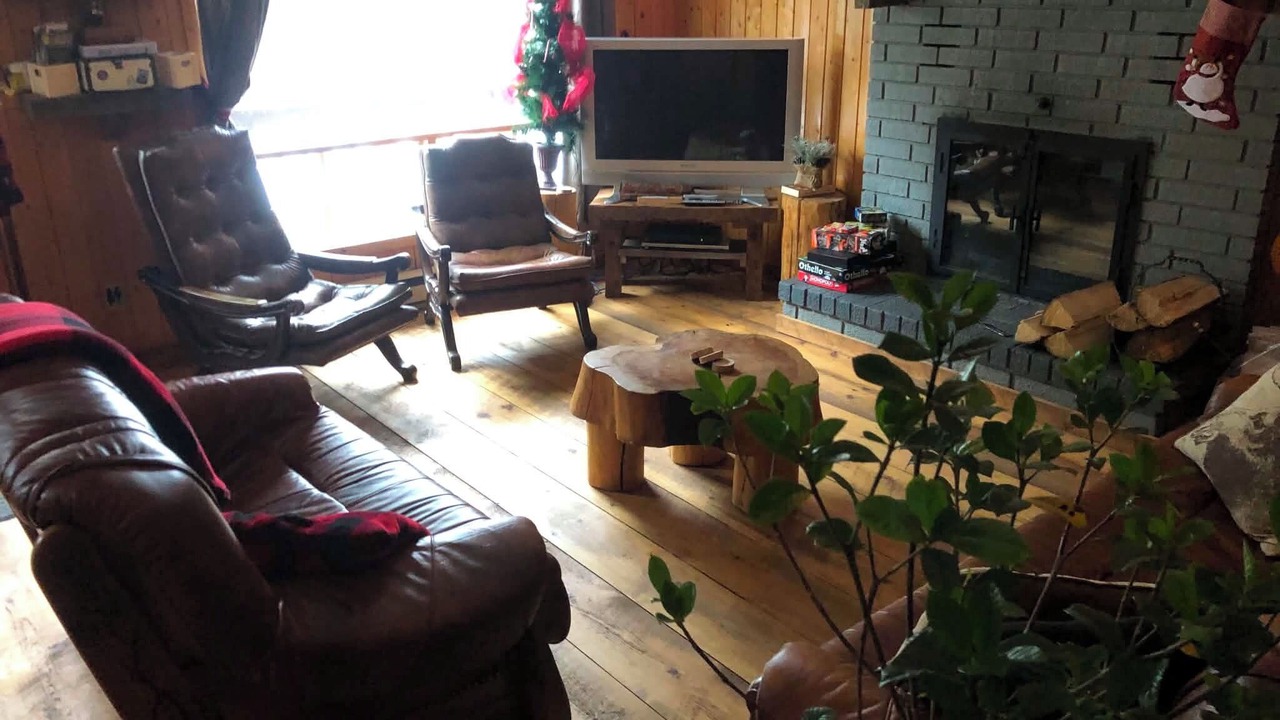 Photo of Livingroom in St-Adolphe-d'Howard