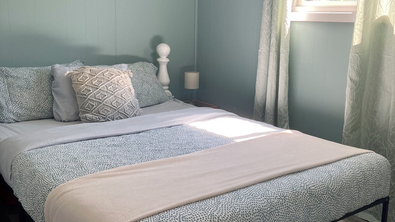 Photo of Bedroom in Grand Bend