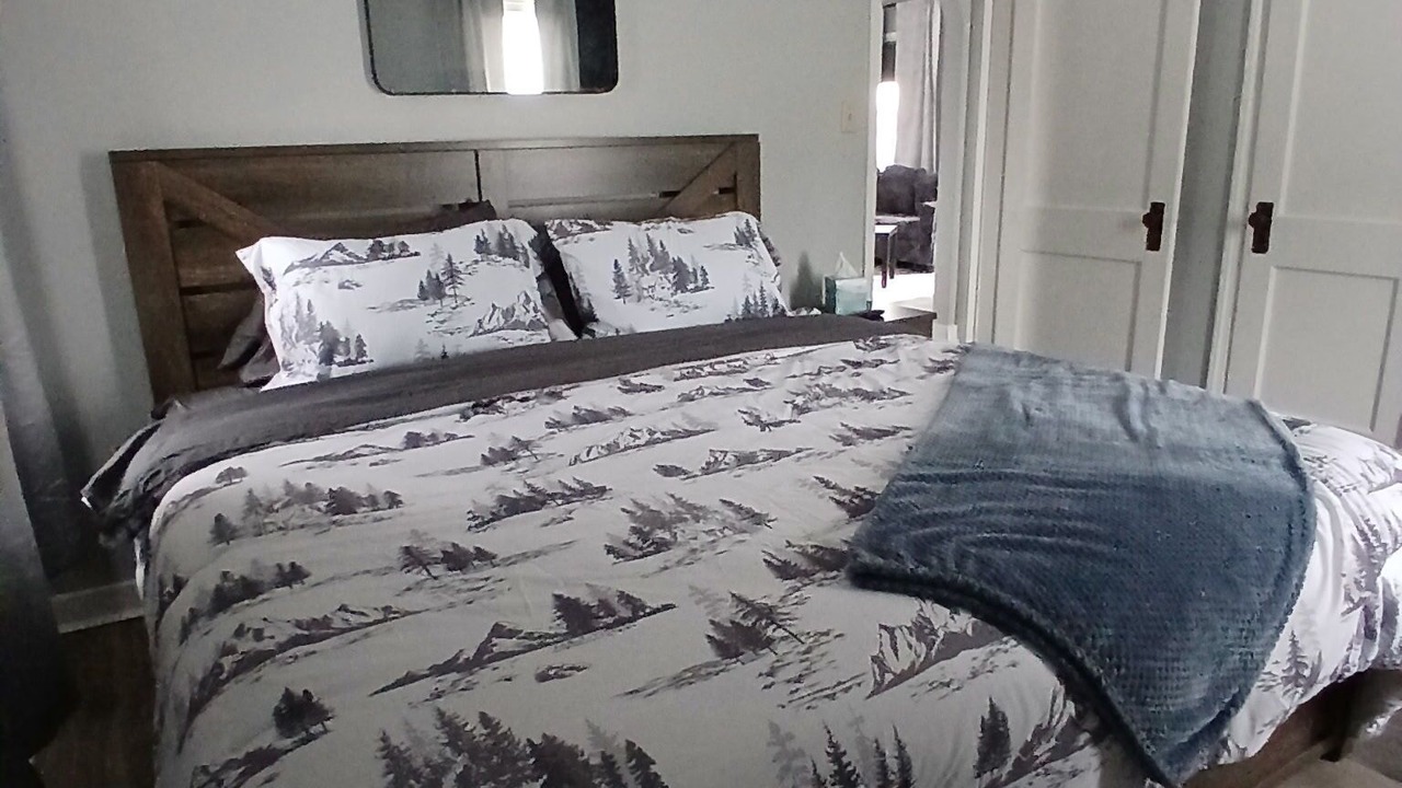 Photo of Bedroom in Plattsburgh