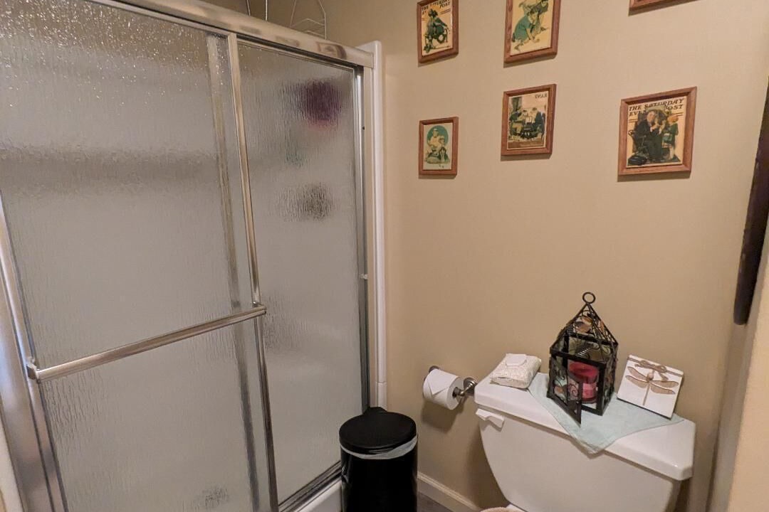 Photo of Bathroom in Blue Springs