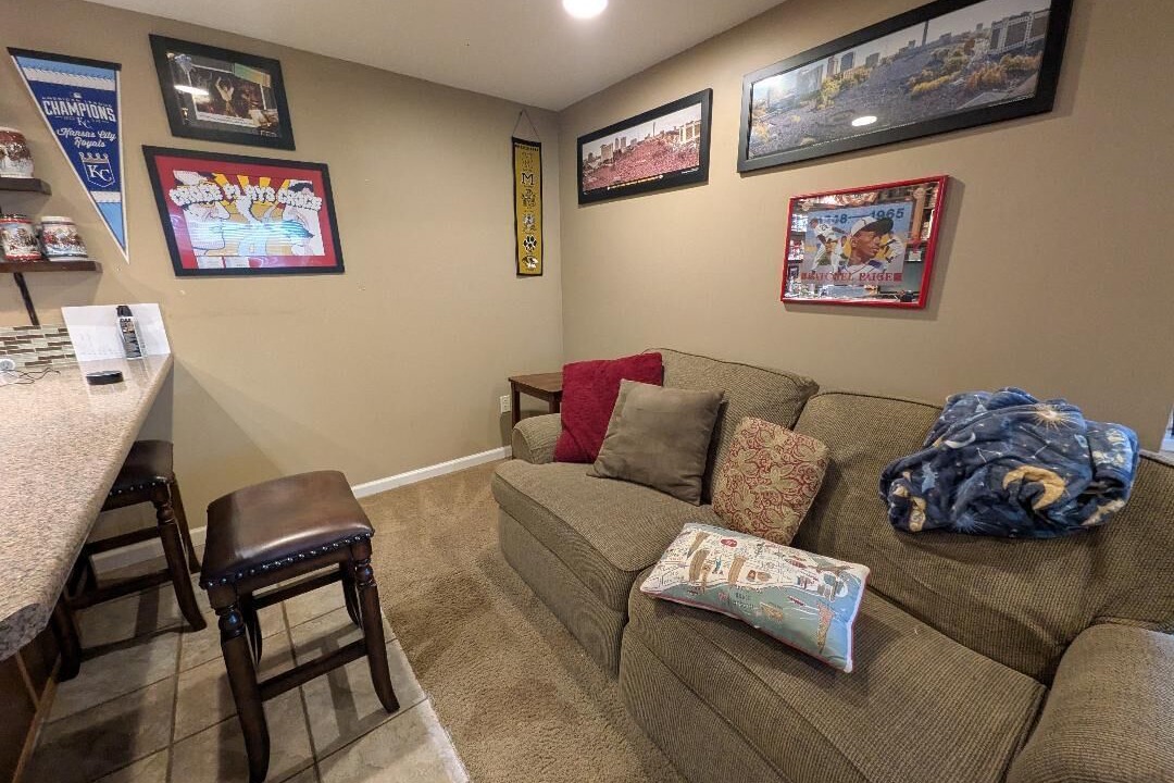Photo of Livingroom in Blue Springs